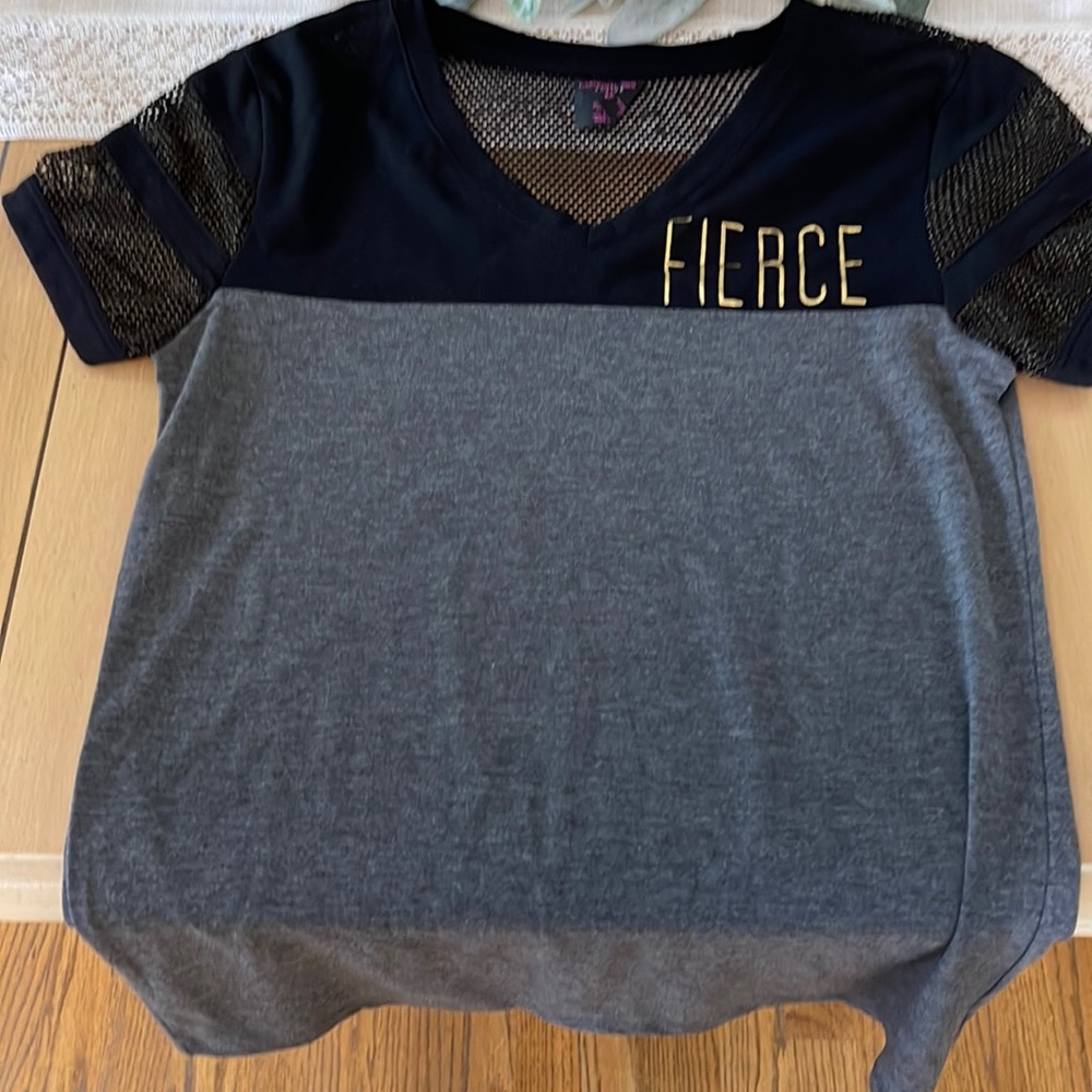 Short sleeve top, black, FIERCE from Macys. Size XS